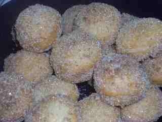 Cinnamon Sugar Donut Holes